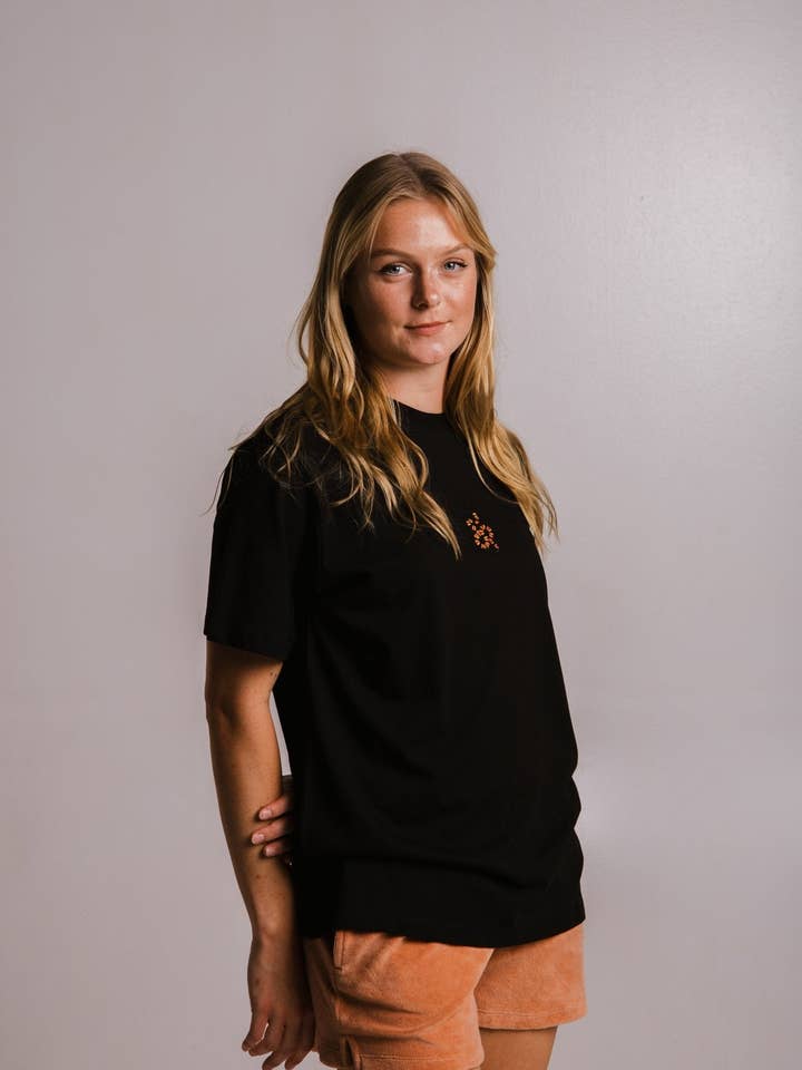 Sossu - Wholesale T-Shirt - Unisex - Coral Snake T-shirt - Black