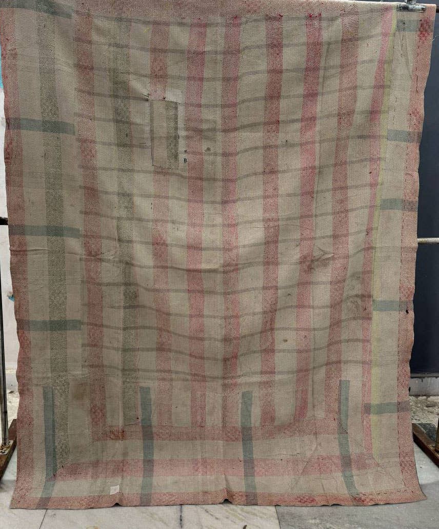 bhavnas boutique – Engroshandel Quiltet tæppe – Inspireret af Heritage Quilt Letvægts Bomuld Kantha Quilt5