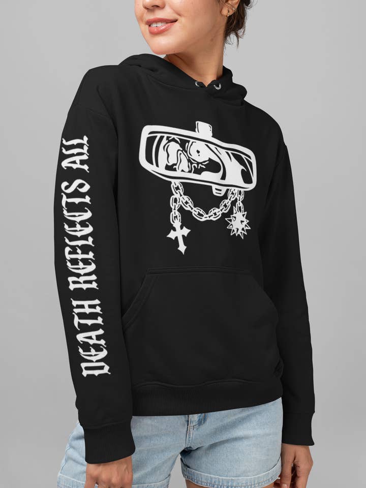 La mort reflète tout, sweat à capuche alternatif Goth Faucheuse. pour la vente par Wickedly Divine Shop