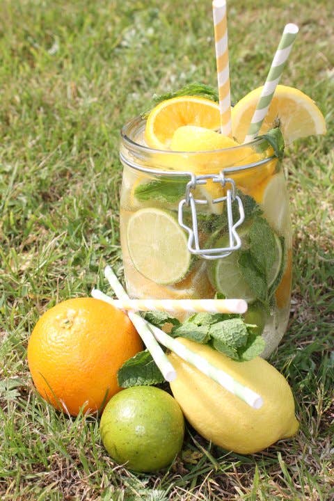 Innovative Paper Solutions – Engroshandel Sugerør – Gul og hvid stribet papirstrå (6mm x 200mm)7