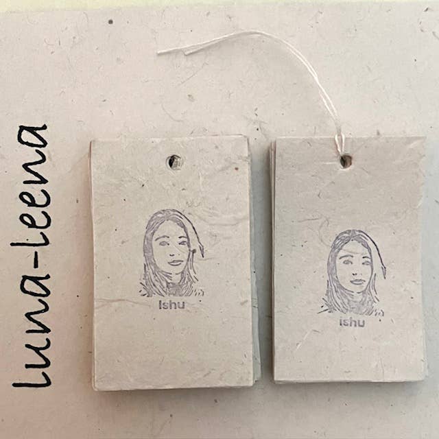 Luna-Leena  - handmade in Nepal - Wholesale Keychain - Women's - Keychain flat dachshund brown - bag charm - felt - handmade6