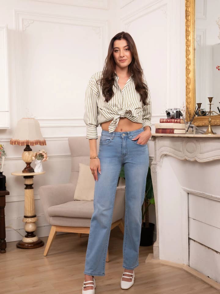 Jeans a gamba dritta larga per la vendita all'ingrosso da parte di Vivid