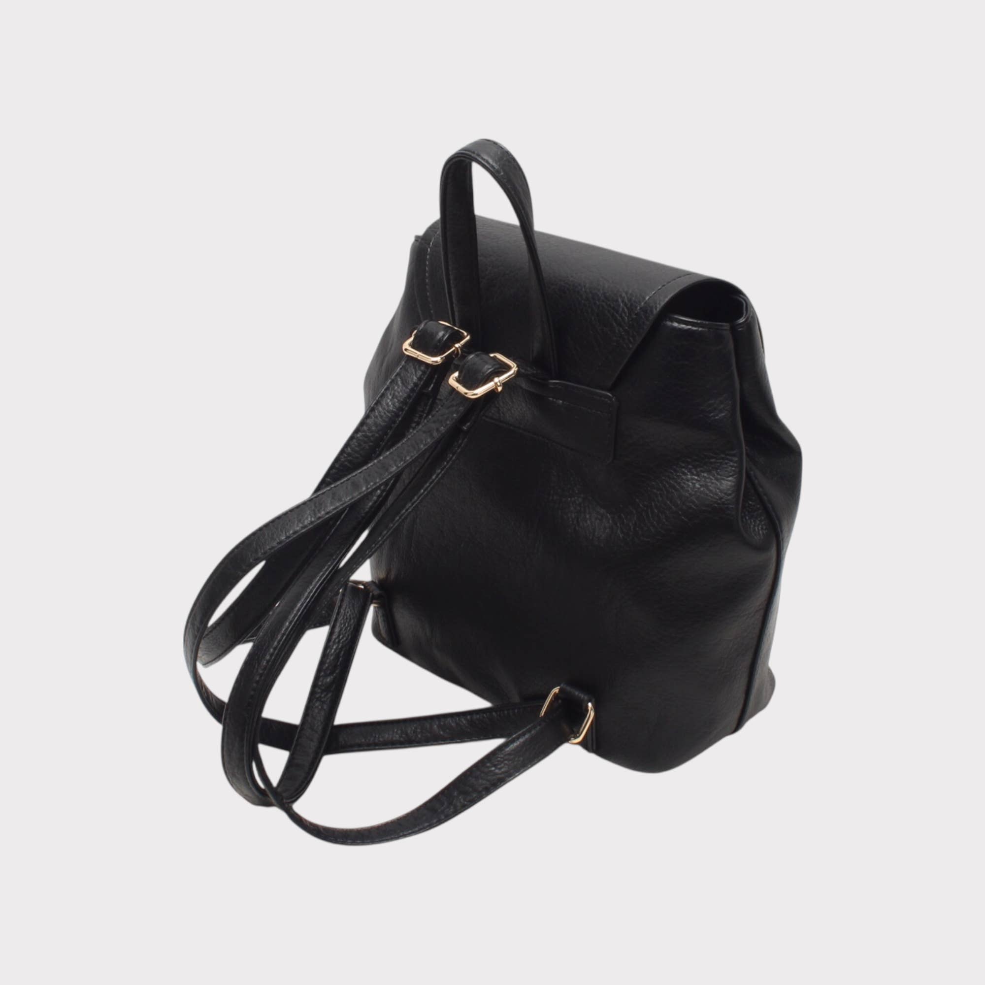 BESTINI - Wholesale Backpack - Women's - Small backpack, magnetic clasp and zipper, with front pocket8