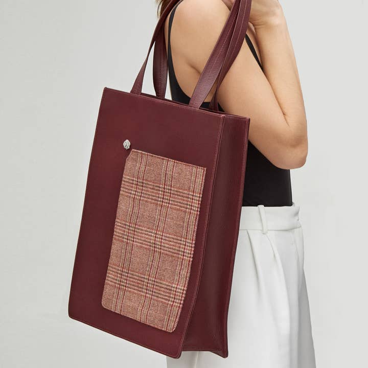 Traveler Bag, Burgundy with Classic Red Pocket for wholesale by Aria Collective