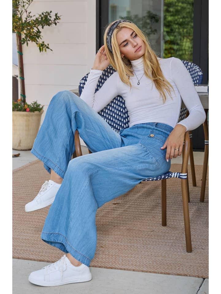 Oddi - Wholesale Jeans - Women's - Washed Chambray Denim Cargo Pocket