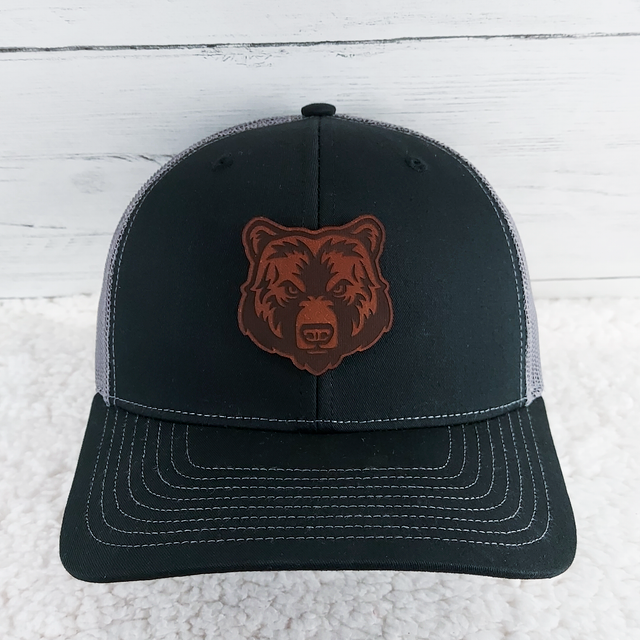 Trendy Tee Co. - Vendita all'ingrosso Cappellino  da camionista - Unisex - Cappello da camionista Team Mascot Richardson nero e grigio11