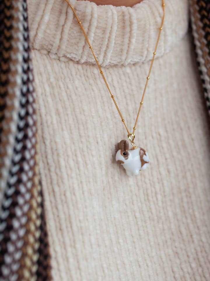 Collar con colgante de conejo otoñal para venta al por mayor de Picnic Blanket