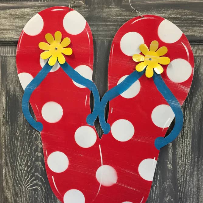 Steel Southern Designs - Wholesale Door Hanger - Outdoor Metal Art Flip Flop