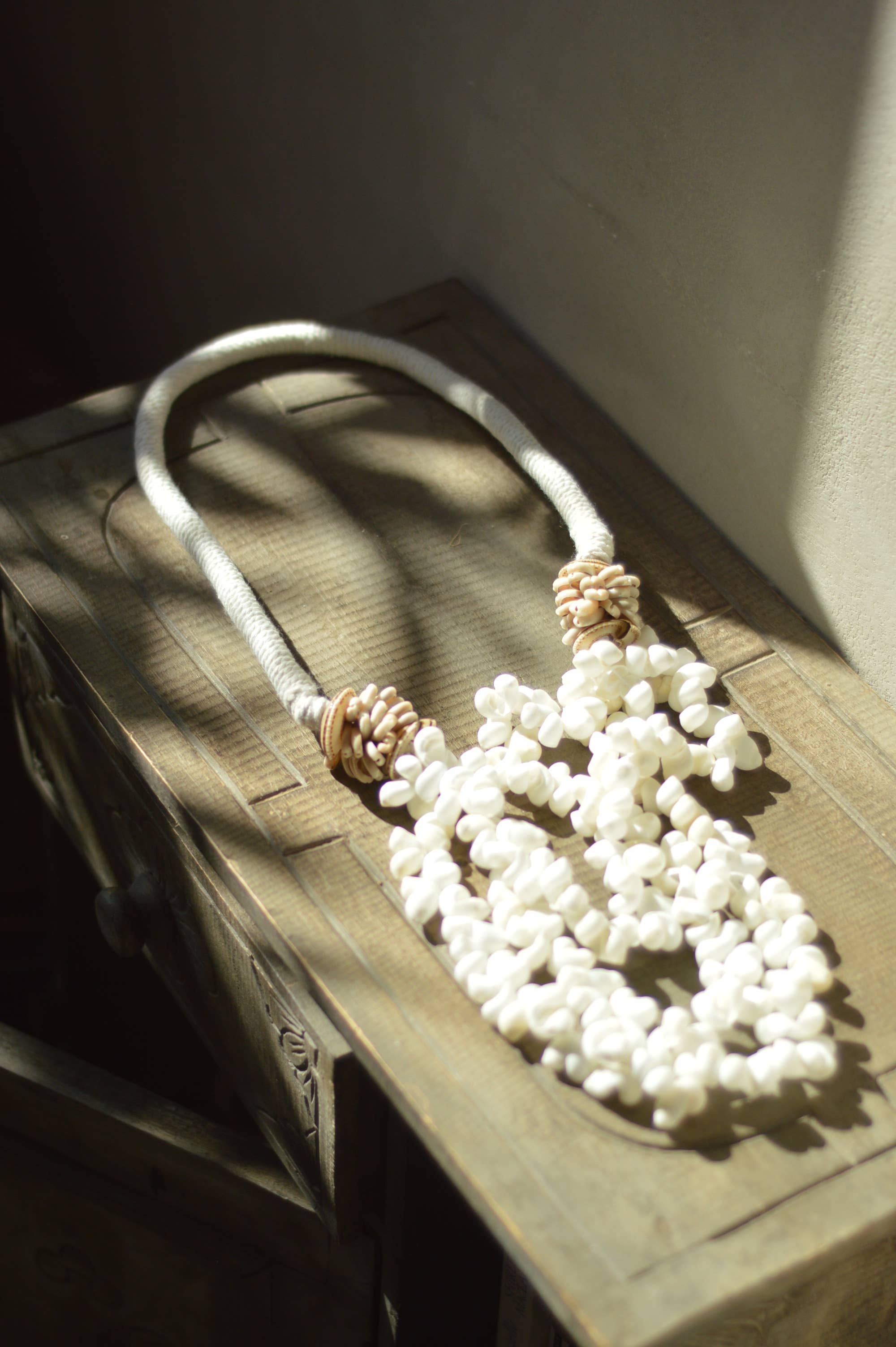 White Shell Necklace – Hawaii for wholesale on Faire