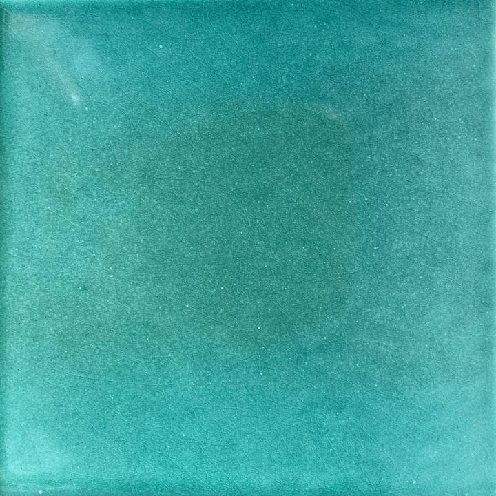 Place of Clay - Wholesale Wall Tile - Verde Sobre Blanco Puro