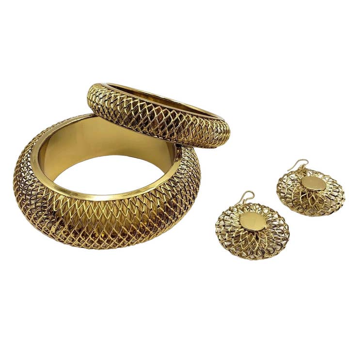 Cut Work Brass Bangle and Earring Set for wholesale by Treasure Jewelry