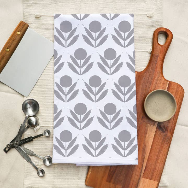 Muse Textiles - Wholesale Tea Towel - Tea Towel in Scandinavian Floral, Cotton3