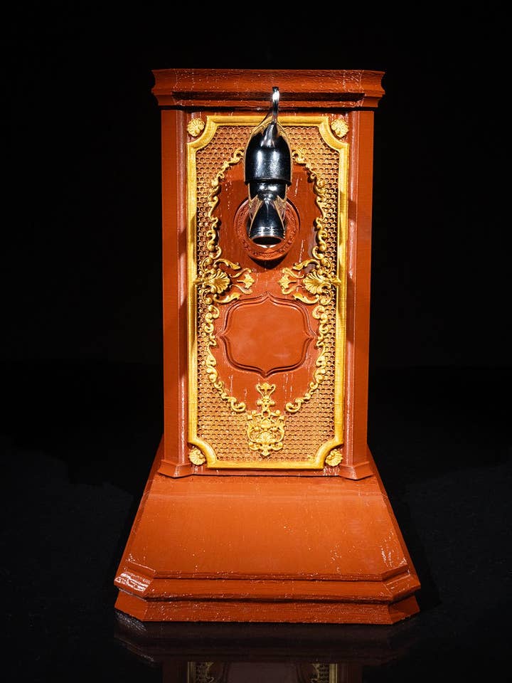 Classic Drink Dispenser for wholesale by Clew Bay Leather & 3D Printing