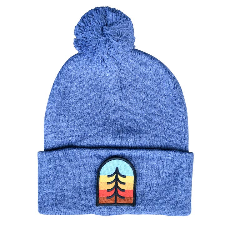 Bonnet Tree Crest pour la vente par Direction Apparel