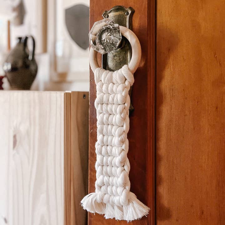 Herbert Eudora - Wholesale Door Hanger - EDNA door knob hanger4