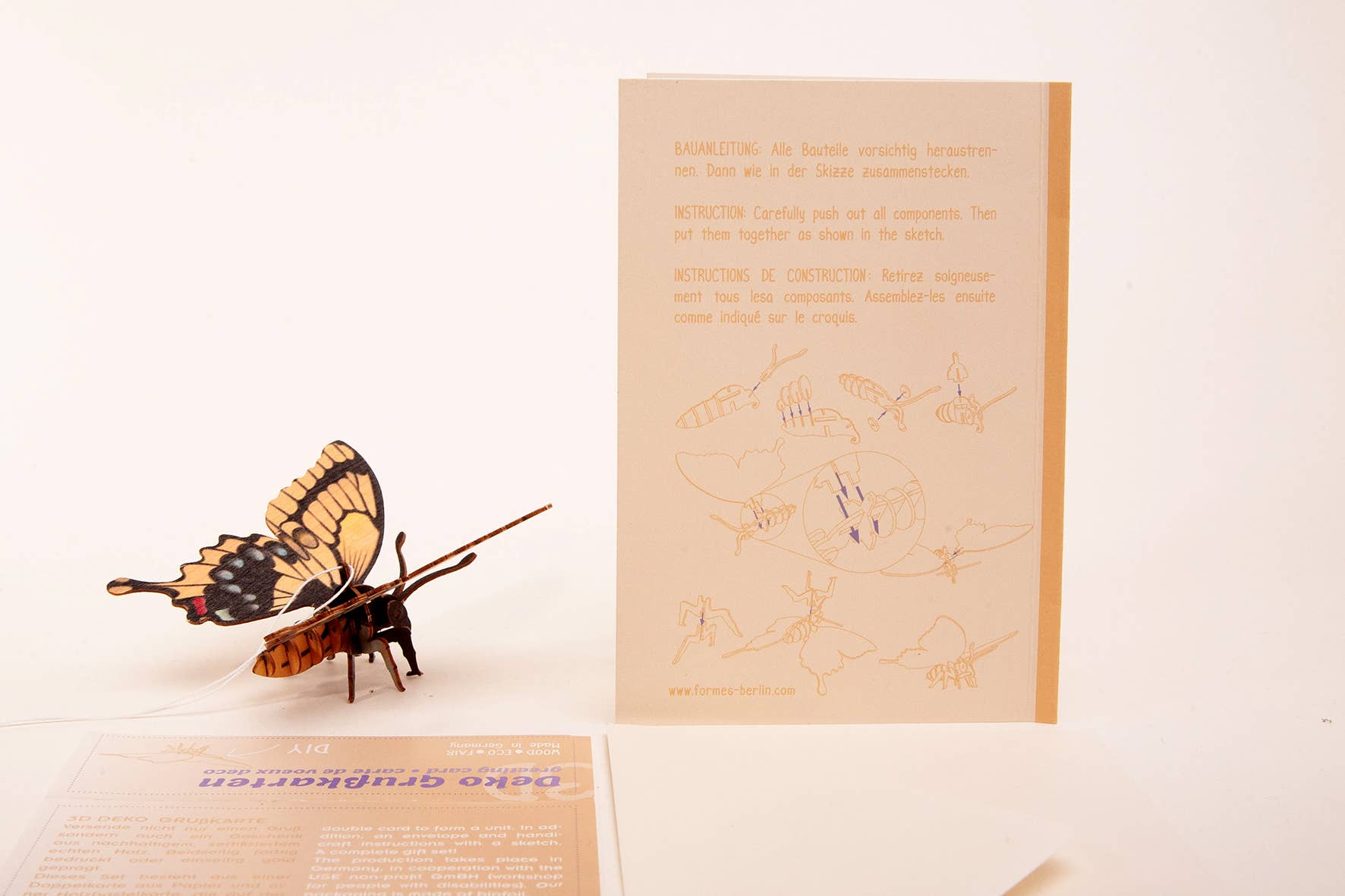 Formes Berlin GbR – Großhandel Bastel-Nähset – Schmetterling 3D Deko Grusskarte4
