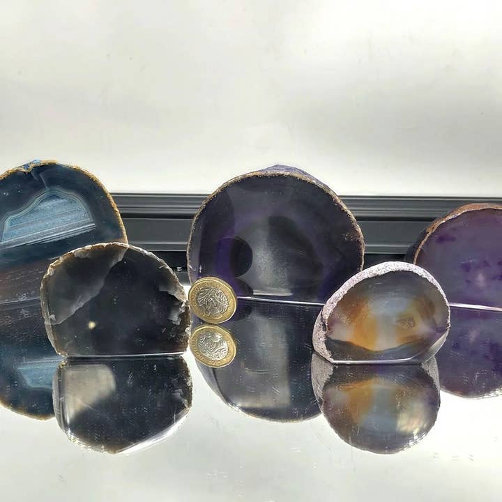 Distinction Crystals - Wholesale Spiritual Stone/Crystal - Dyed Agate Crystal Geodes Batch 1KG2