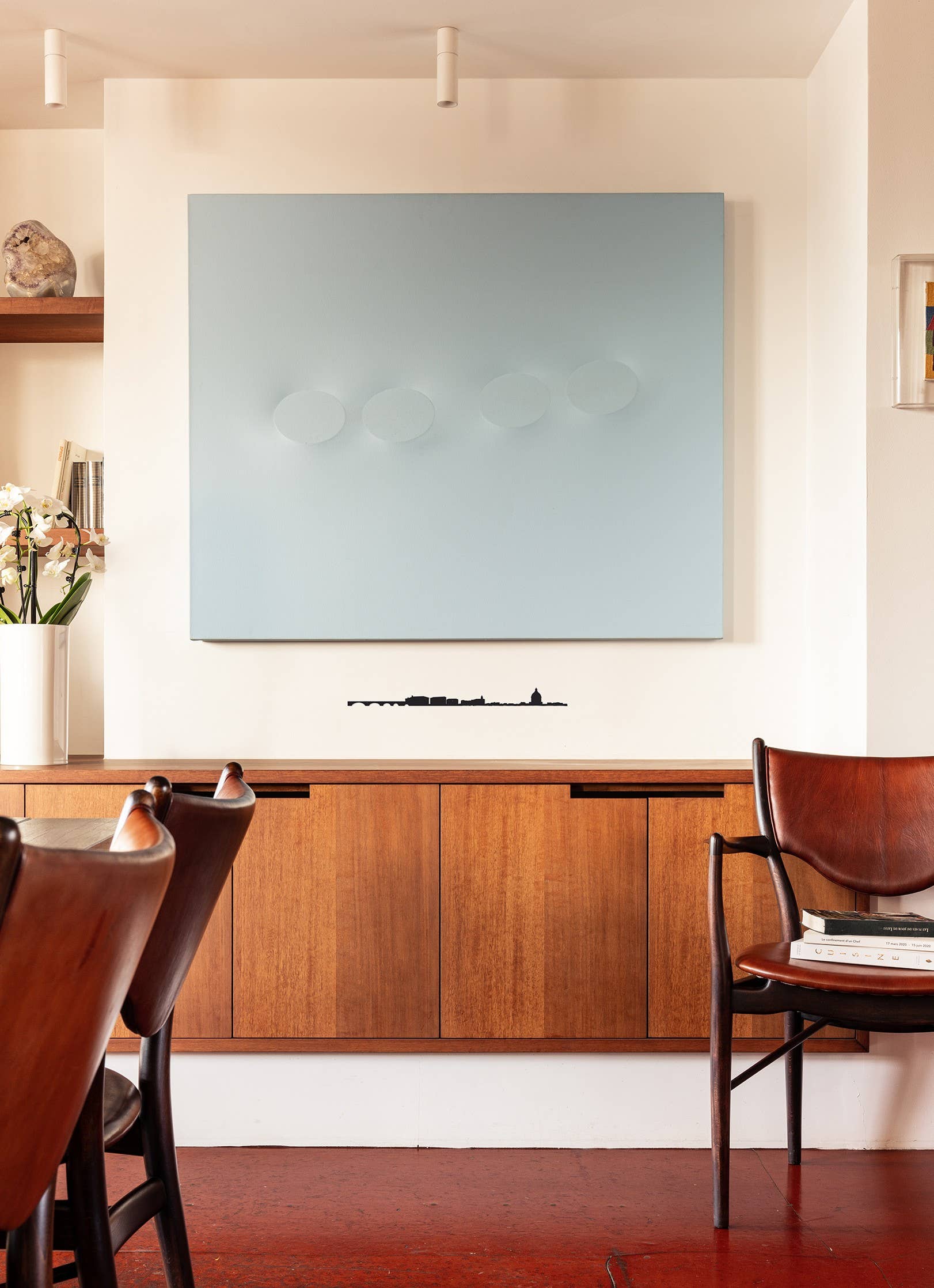 The Line - Wholesale Wall Accent - Wall Decor - Toulouse Skyline - Black (50cm)1