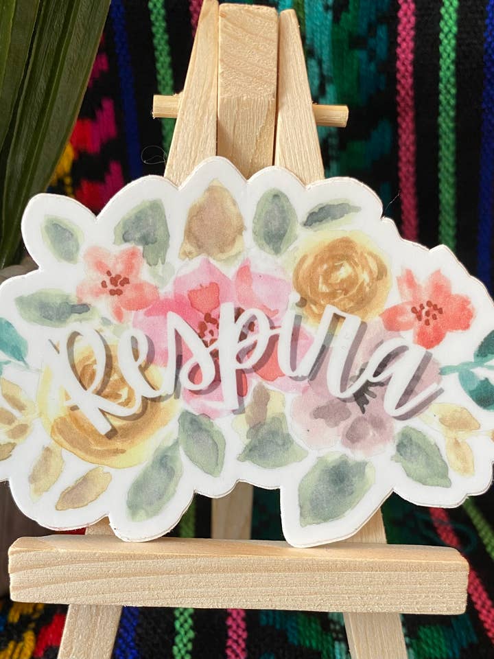 Adhesivo de salud mental de vinilo mate Respira Die Cut para mujer para venta al por mayor de Las Chingonas Tambien Lloran