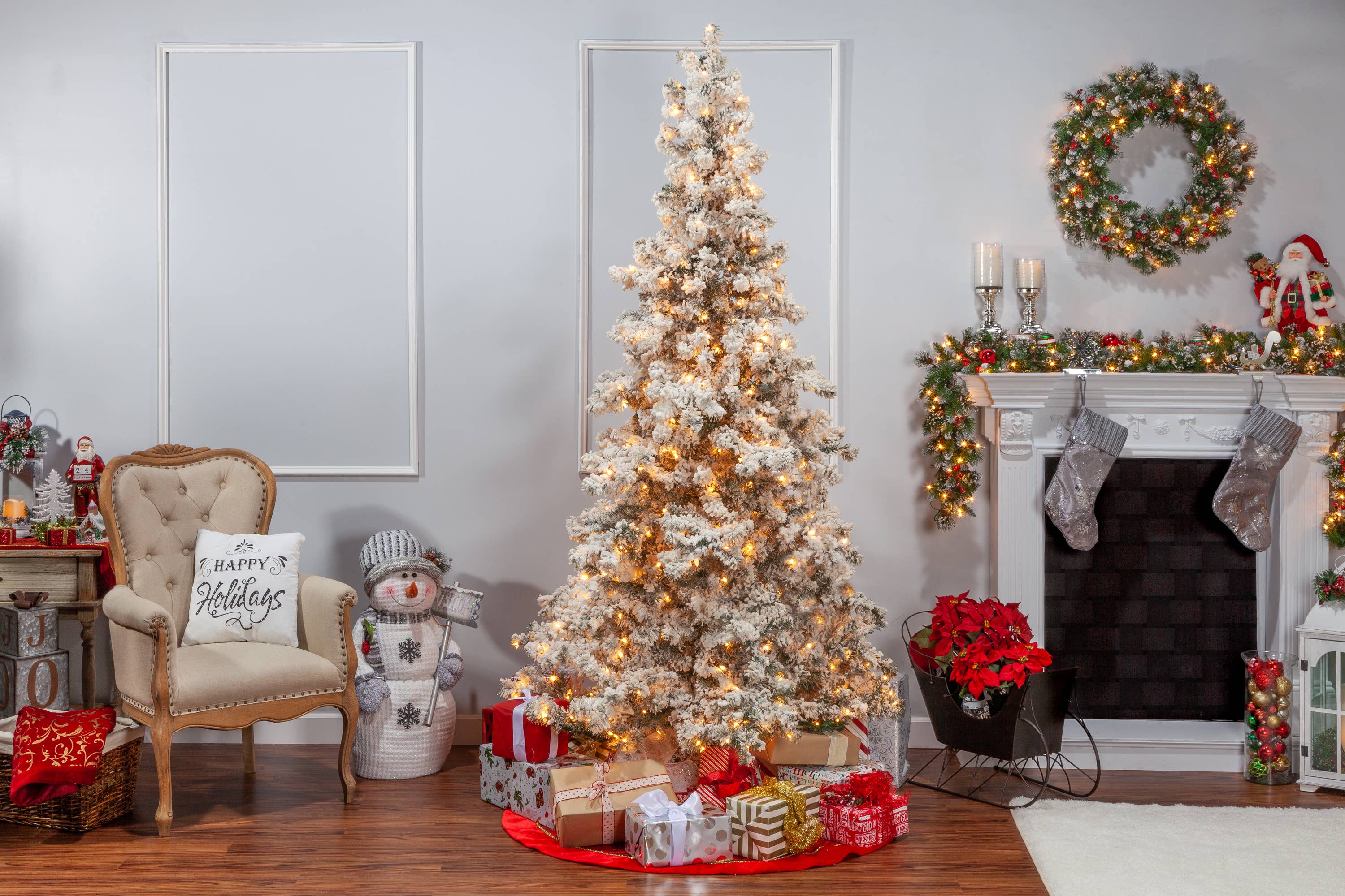 The Gerson Companies - Wholesale Artificial Christmas Tree - Gerson Heavy Flocked Layered Spruce, 7.5 ft., 550 UL Clear L1