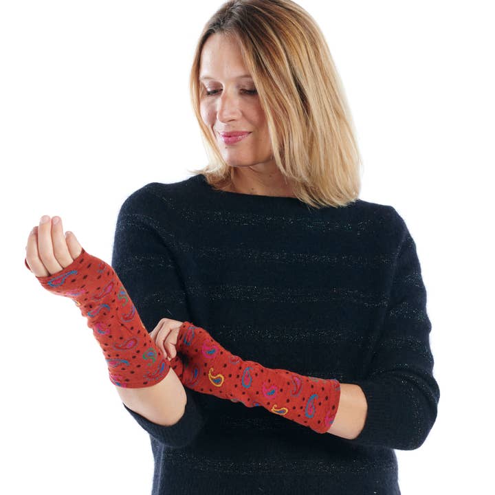 PERSIAN BRICK MITTEN for wholesale by Dub & Drino