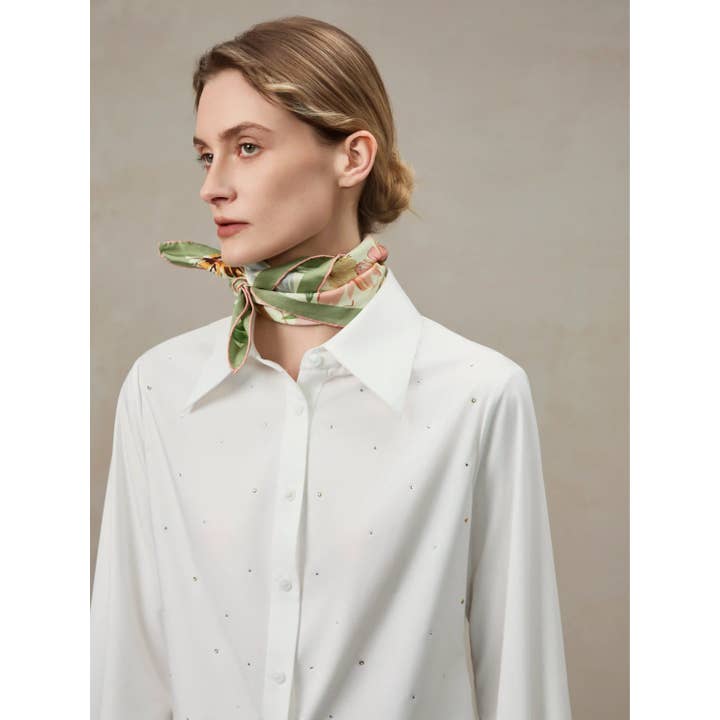 ASYII – Großhandel Schal – Damen – Bedrucktes Seidentwill-Quadrat mit Blumenmuster4