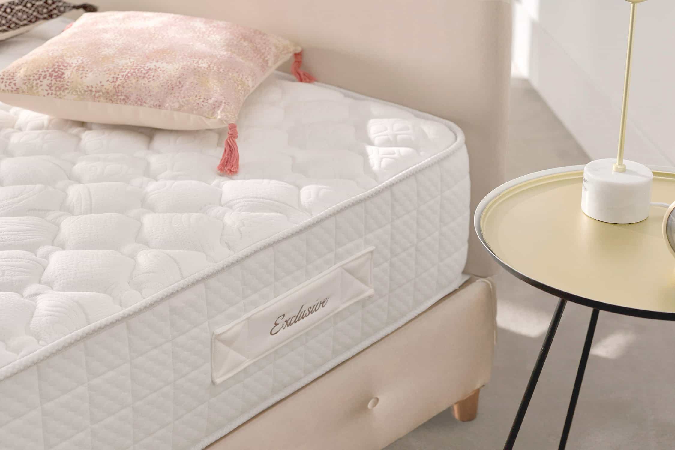 Moonia - Wholesale Bed - Royal Multizone Memory Foam Mattress, 27cm, 140x200cm5