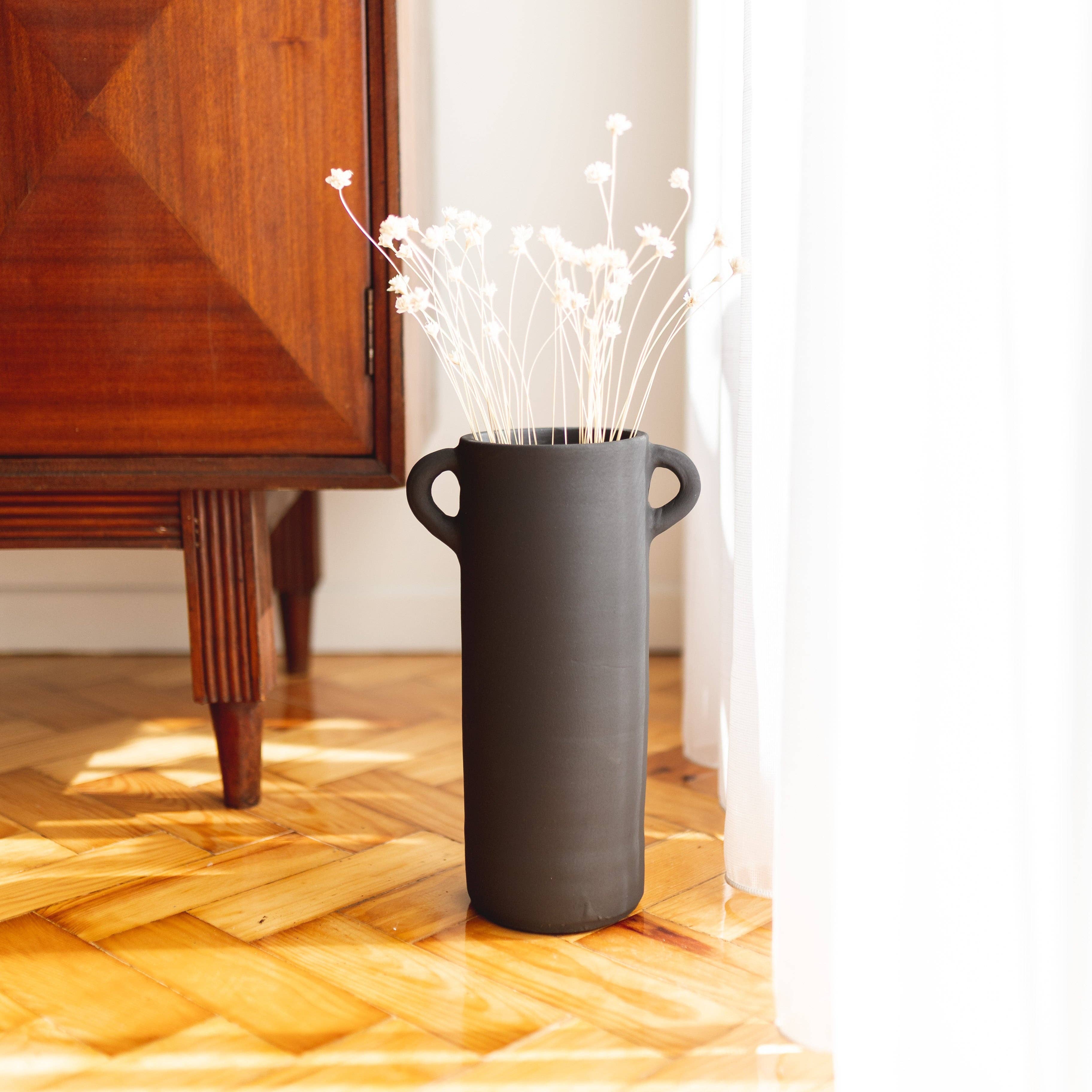 OITO Atelier - Vente Vases - Vase Vérone en céramique0