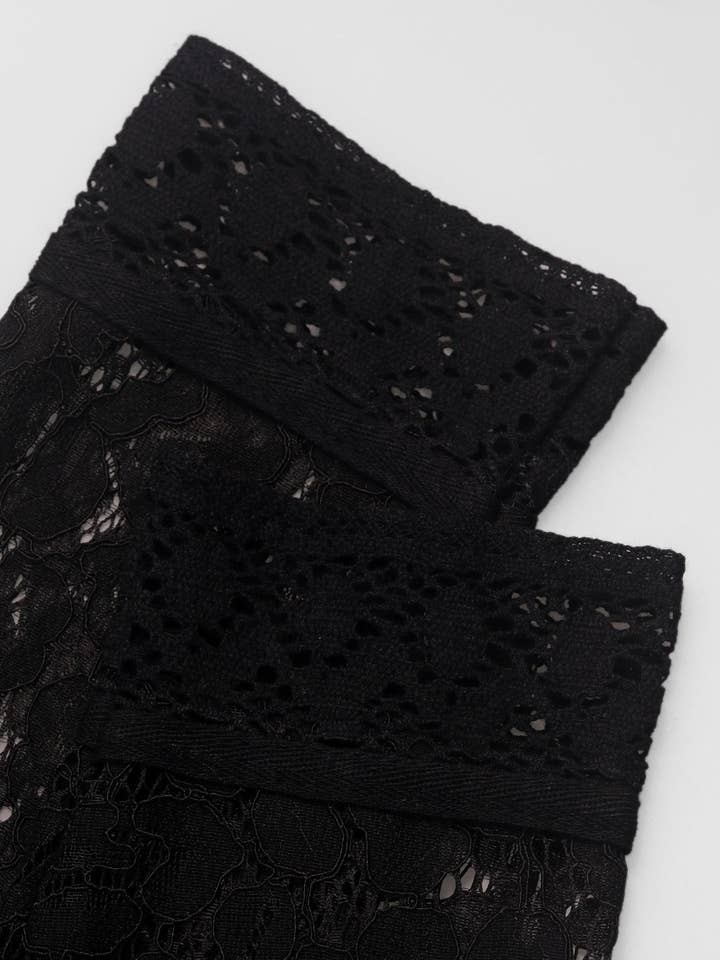 Rosa Clothing - Wholesale Blouse - Women's - Floral lace Chinese buttons blouse long sleeve shirt14