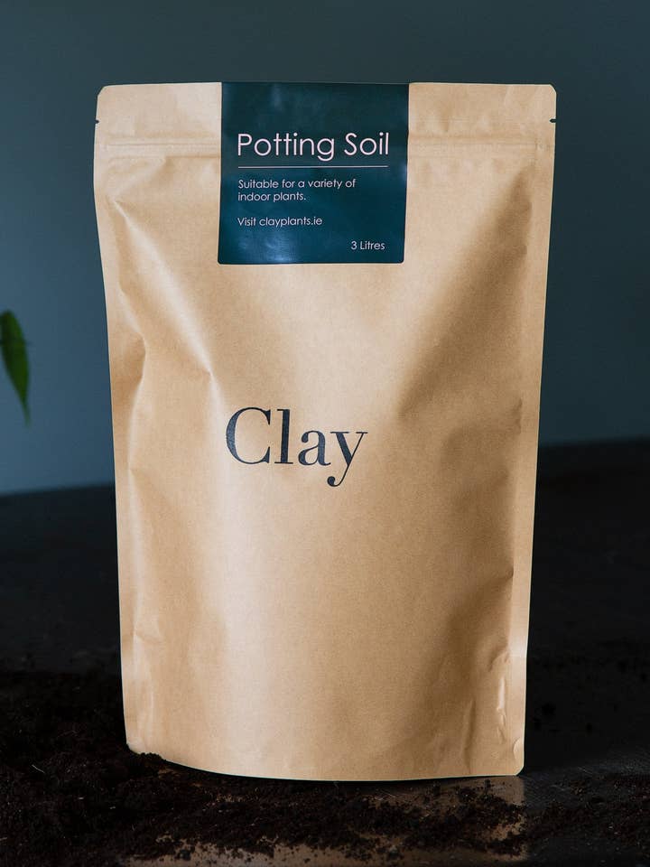 Terriccio biologico per vasi - piccolo per la vendita all'ingrosso da parte di Clay: The Contemporary Botany Company