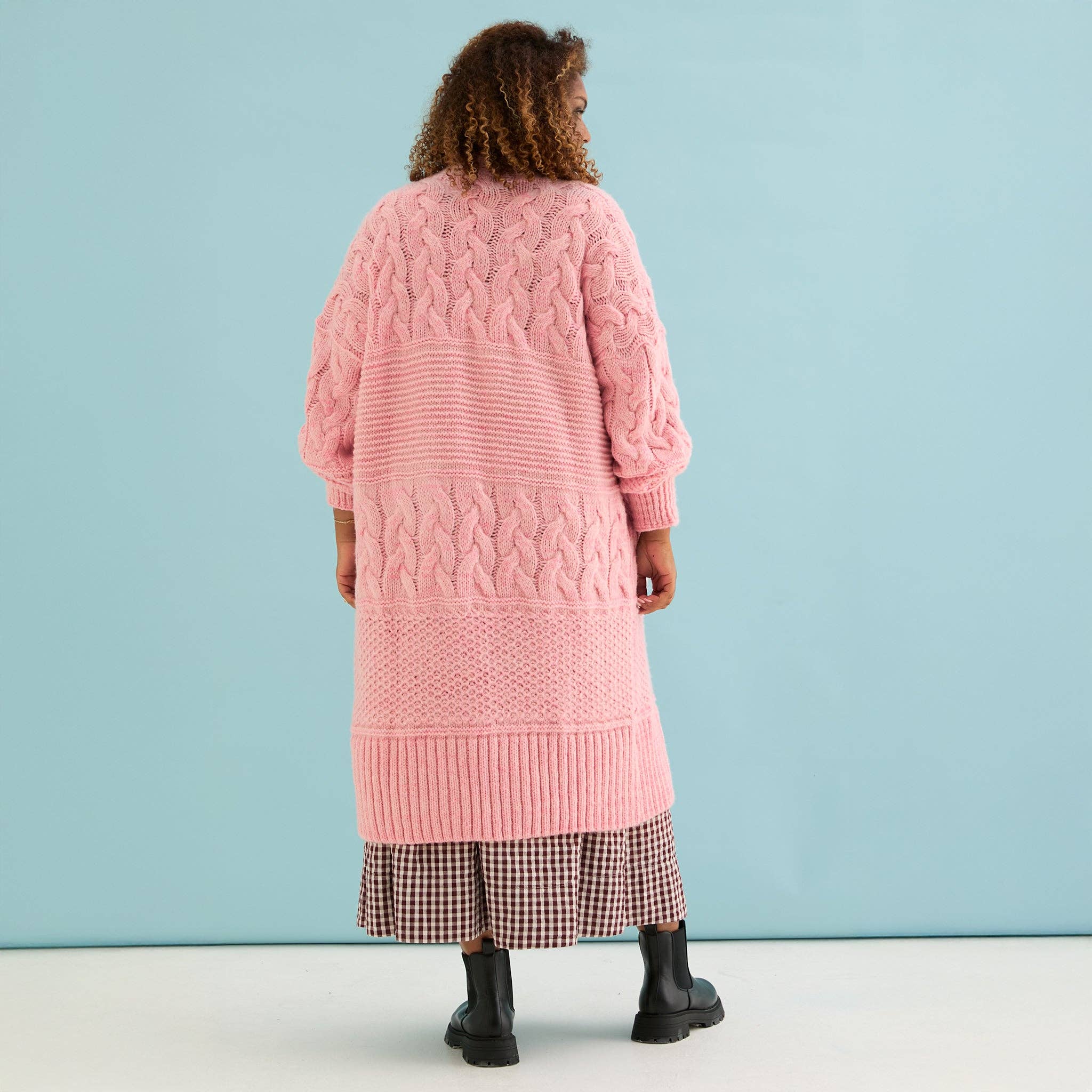 Cara & The Sky - Wholesale Cardigan - Women's - Alex Balloon Sleeve Cable Maxi Cardigan - Pink3