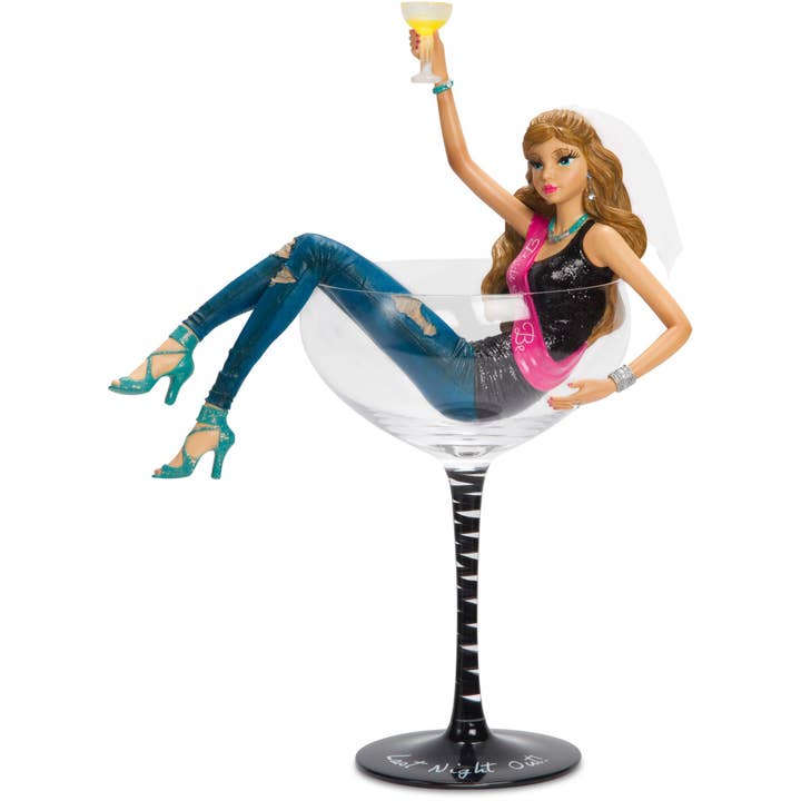 Igår kväll ute! - 10,5 ”flicka i glas för wholesale av Pavilion