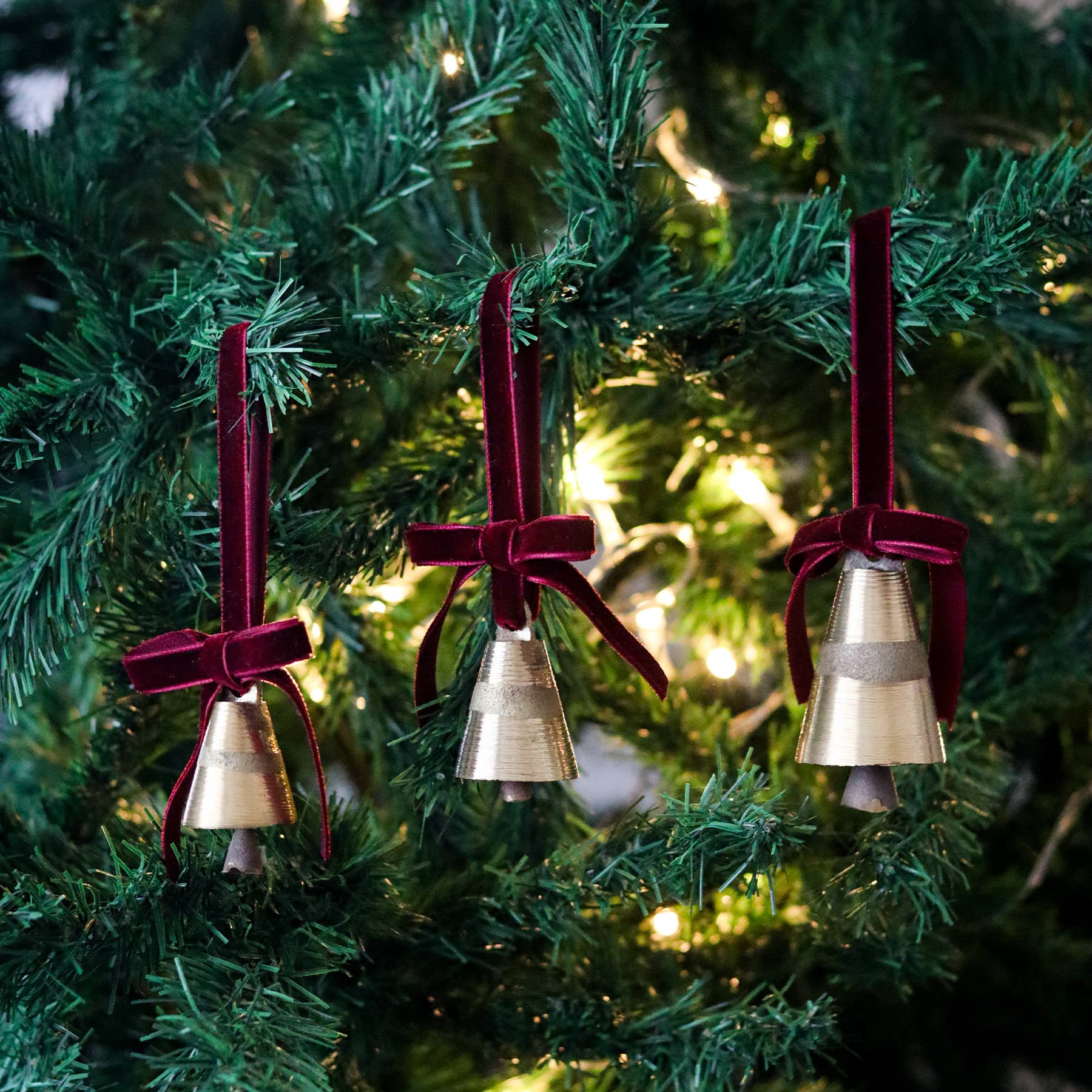 Beige & Stone USA - Wholesale Ornament - Christmas Tree Ornament Bell with Ribbon10