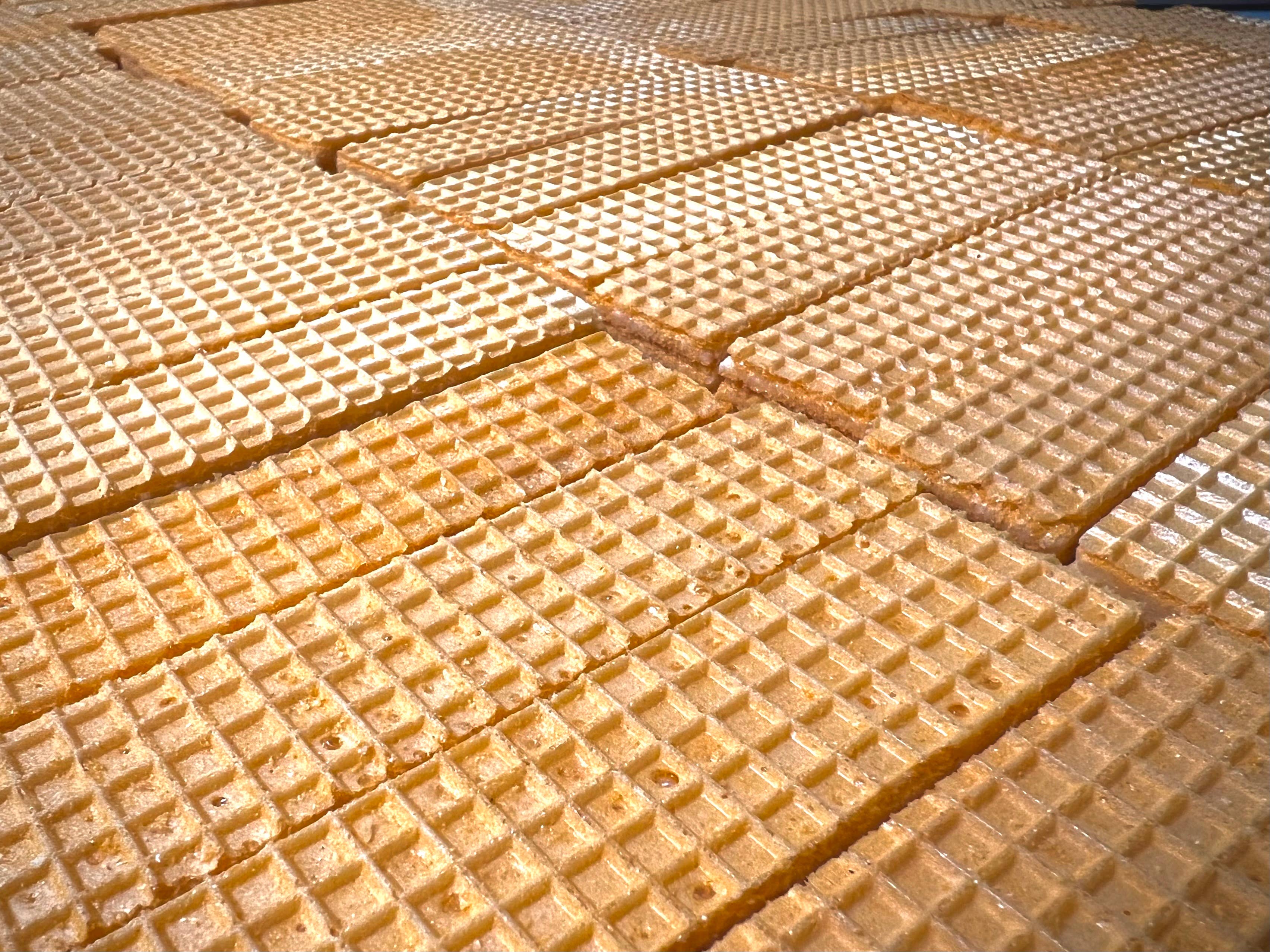 O'Shea's Candies Sweet Shop - Wholesale Chocolate Bar - Trio Milk Chocolate Vanilla Wafer 🧇🤩 Stix 3 Pack5