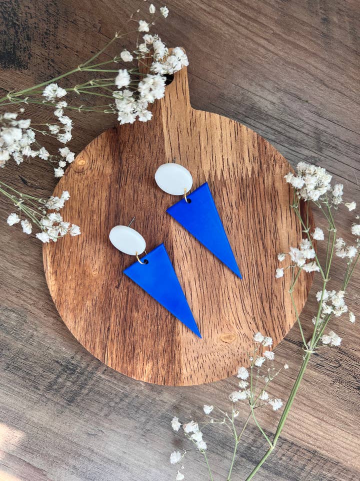 Brincos triângulo por atacado de Elby Designs