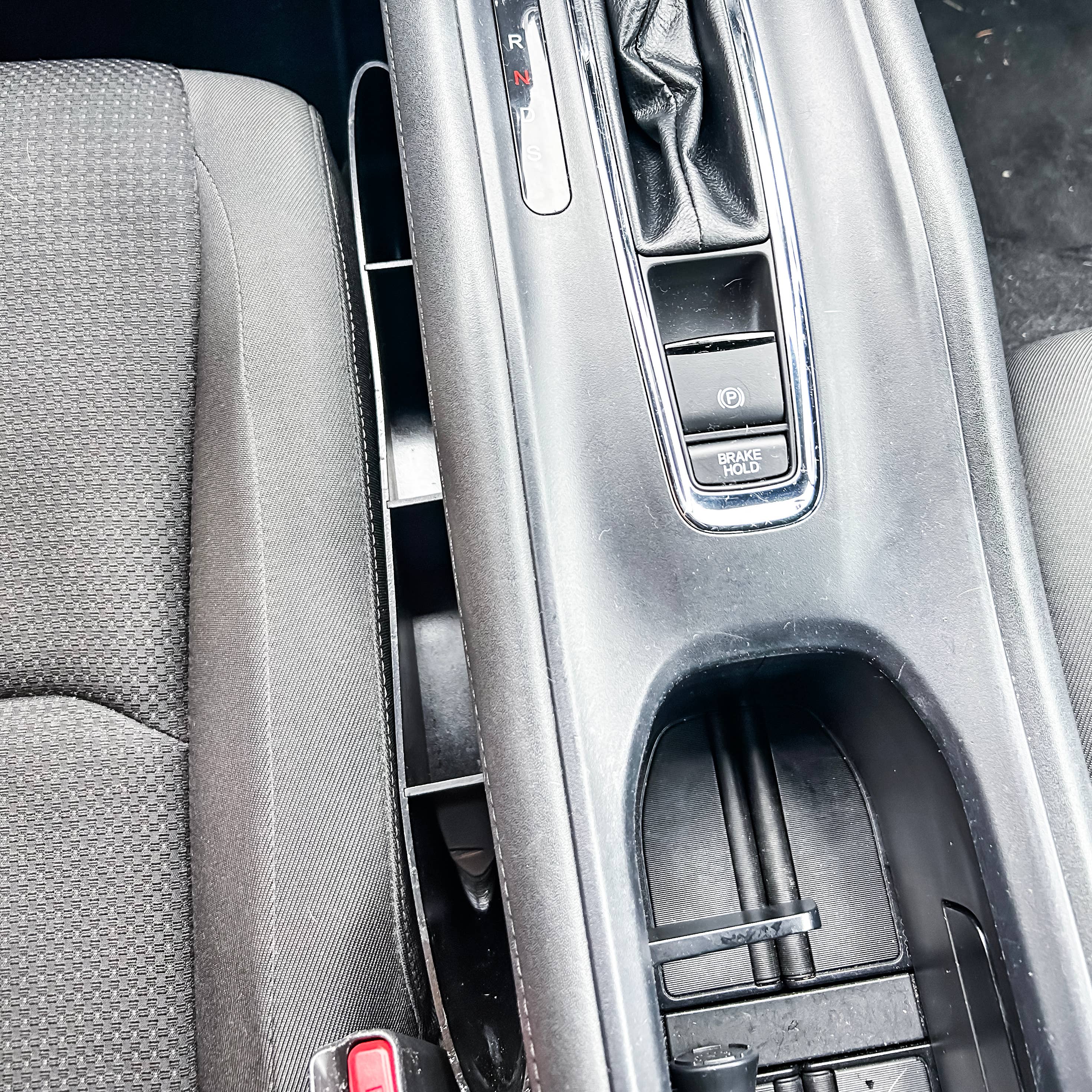 Flipo Group, Ltd. - Wholesale Opbergbak - Automotive Seat Gap-organizer, set van 26