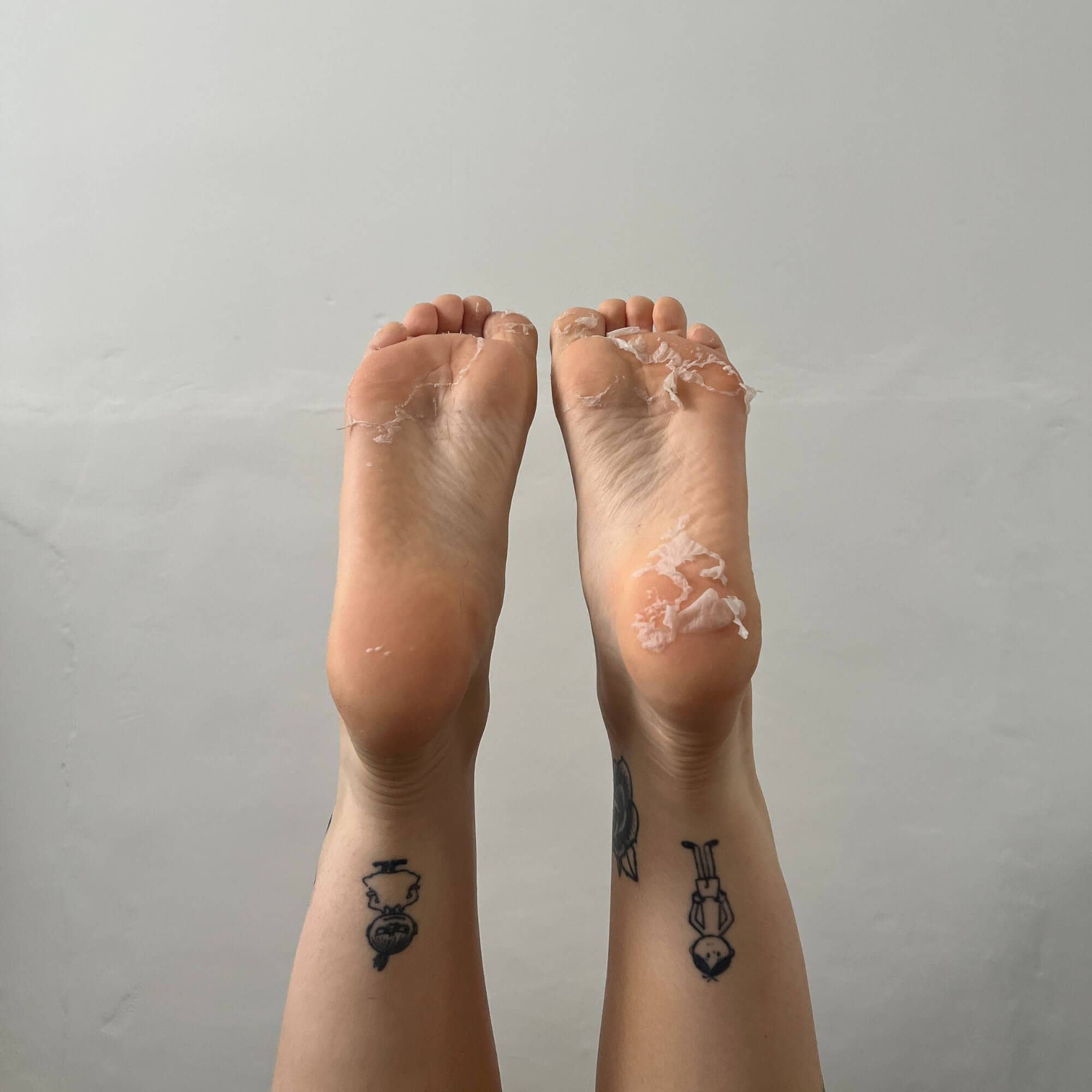 BEAUTYPRO – wholesale Foot mask – FOOT & CALLUS PEEL with over 16 Botanical & Fruit extracts2