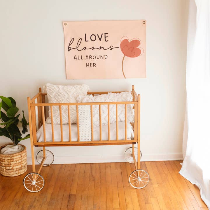 Dash+Roo - Vente Banderole - Enfant et bébé - Bannière en toile Love Blooms