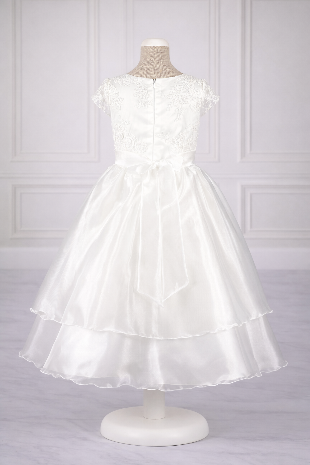 Bajabella – wholesale Klänning – Barn – Blommig tärnklänning med broderad spets för dop och speciella tillfällen4