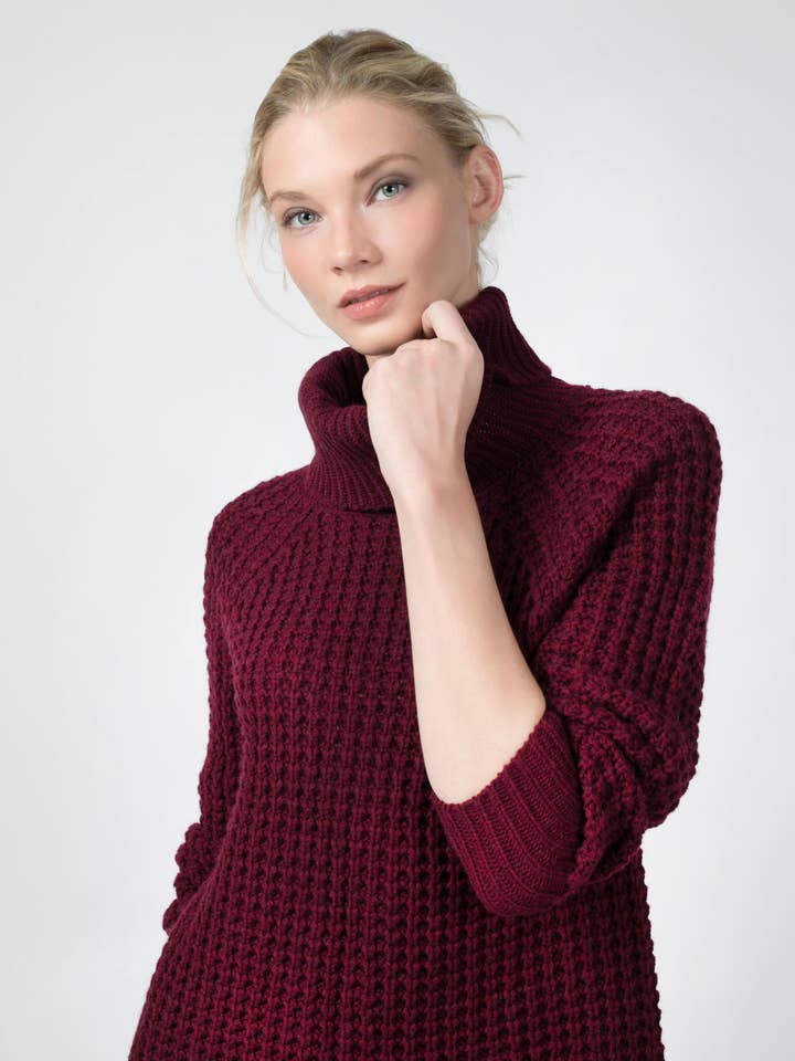 QUINN – Großhandel Strickpullover – Damen – Kaschmir-Waffelstrick-Rollkragenpullover1