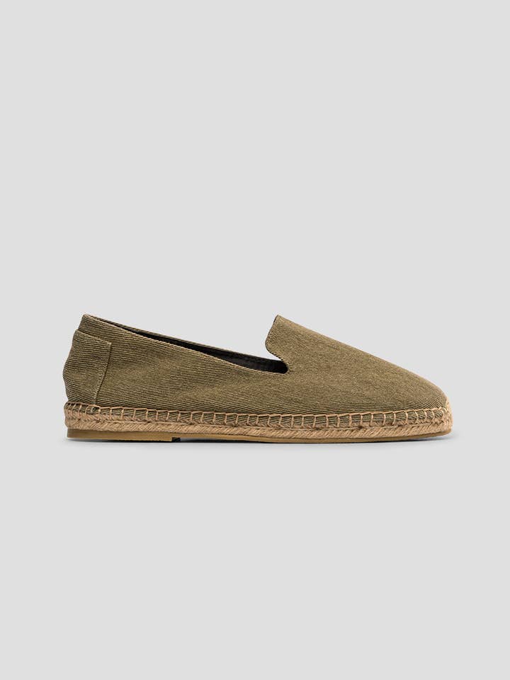MOC ESSENTIAL KHAKI - UOMO per la vendita all'ingrosso da parte di Paez