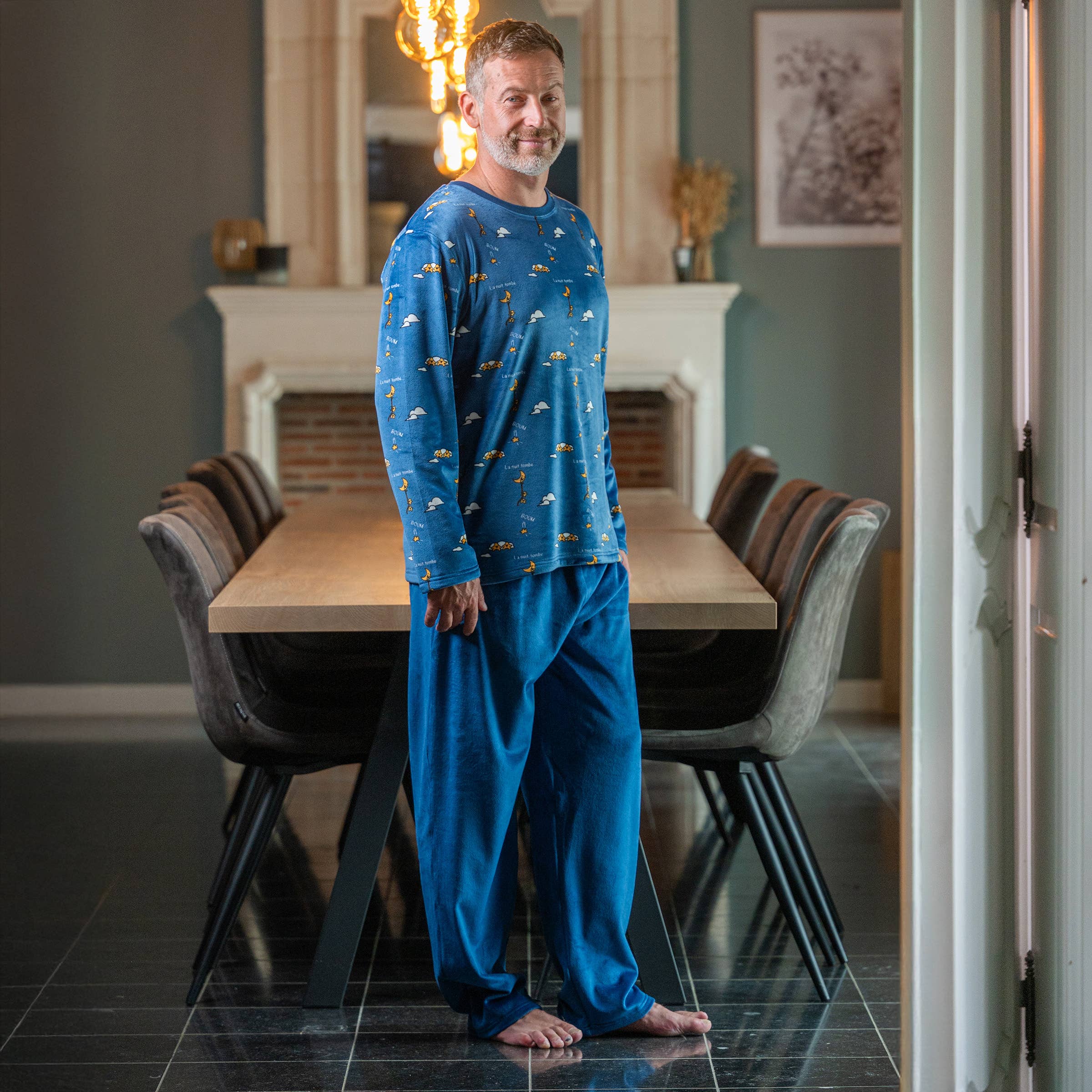 Azul La noche cae - Pijama de terciopelo polar ultradulce para hombre de venta al por mayor en Faire1