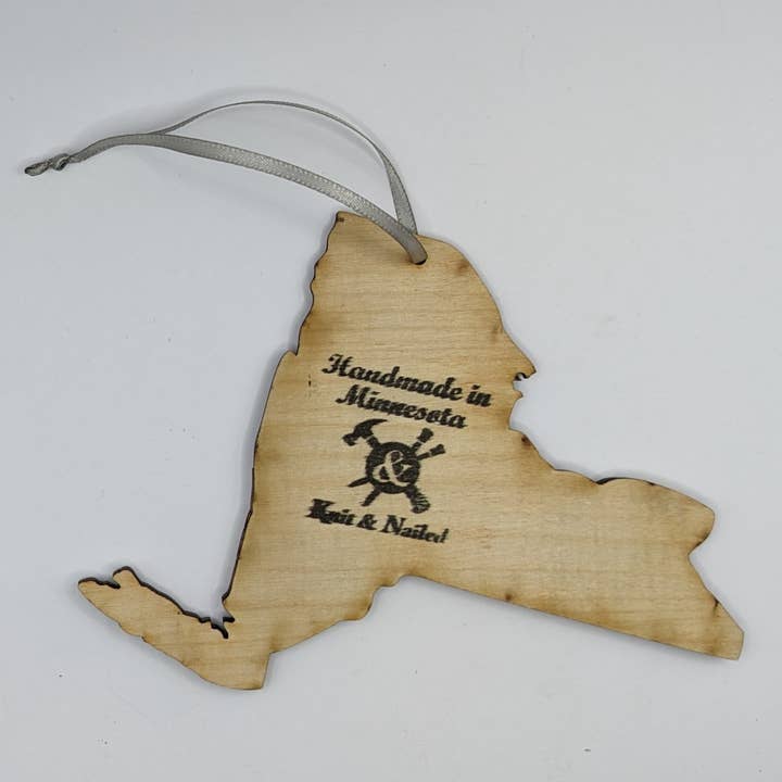 Knit and Nailed - Wholesale Ornament - New York Wood Ornament Art 5"1