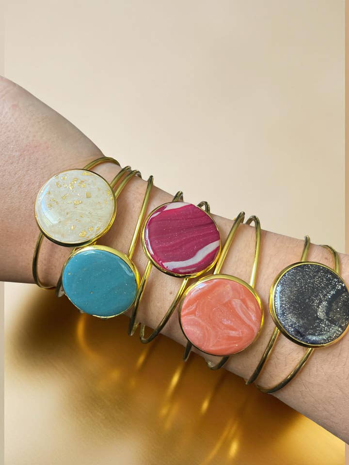 Verstelbare armbanden voor wholesale door Showy LLC