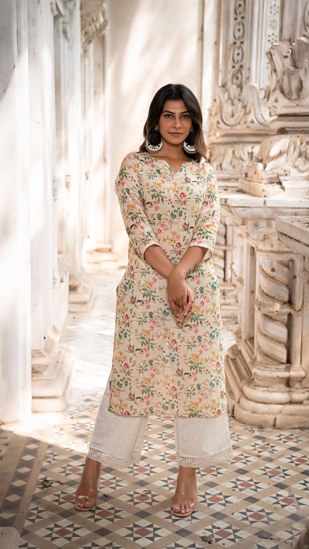 House of Amaya – wholesale Tunic – Women’s – BRINDA PASTEL YELLOW PURE LINEN KURTA