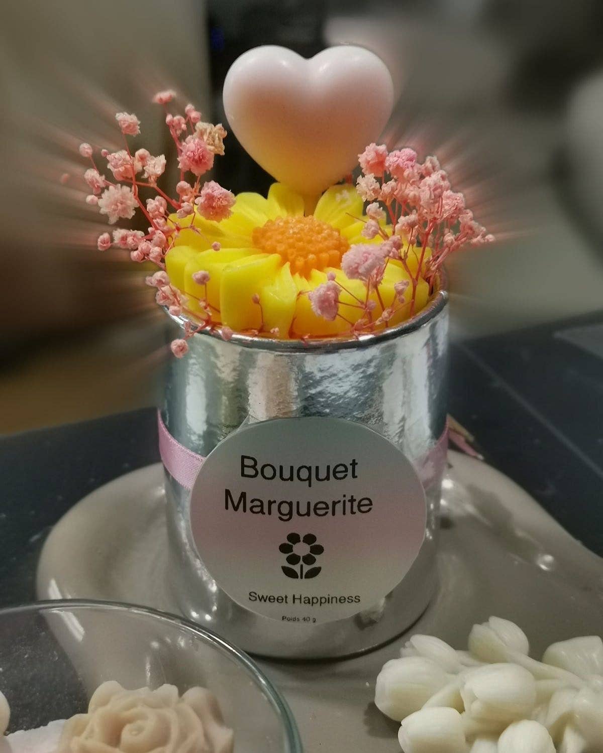 Sweet Happiness - Wholesale Outdoor Candle - Daisy Bouquet0