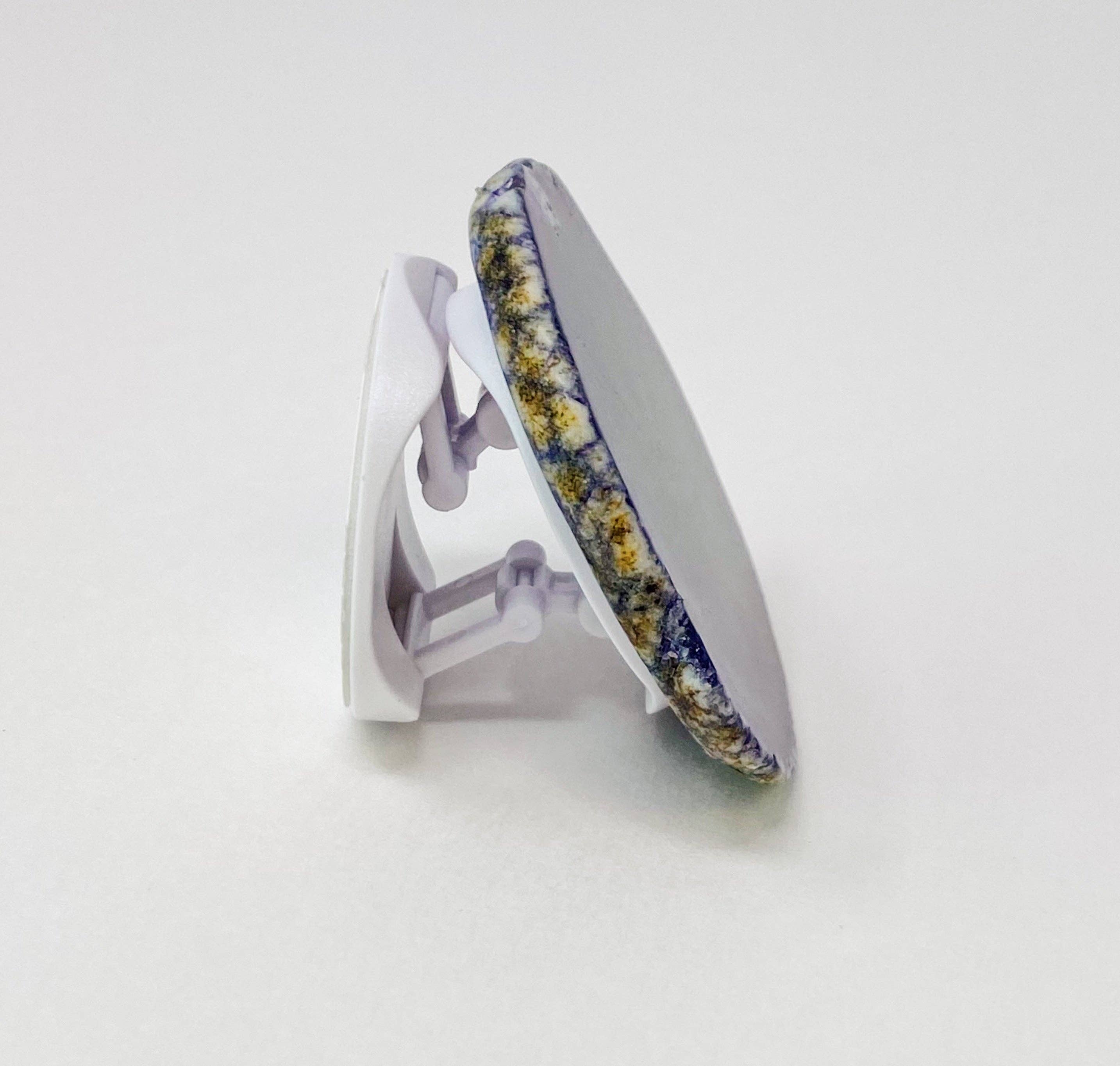 Ellison+Young - Wholesale Phone Grip - Rock Edge Natural Stone Phone Grip6