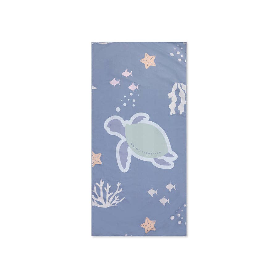 Multicolore Swim Essentials | Serviette microfibre 135 x 65 cm avec motif tortue en vente sur Faire3