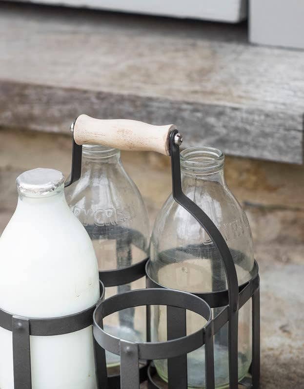 Wholesale Gifts Tomorrow – Großhandel Flaschenregal/-halter – Traditioneller Metall-Milchflaschenhalter für 4 Flaschen4