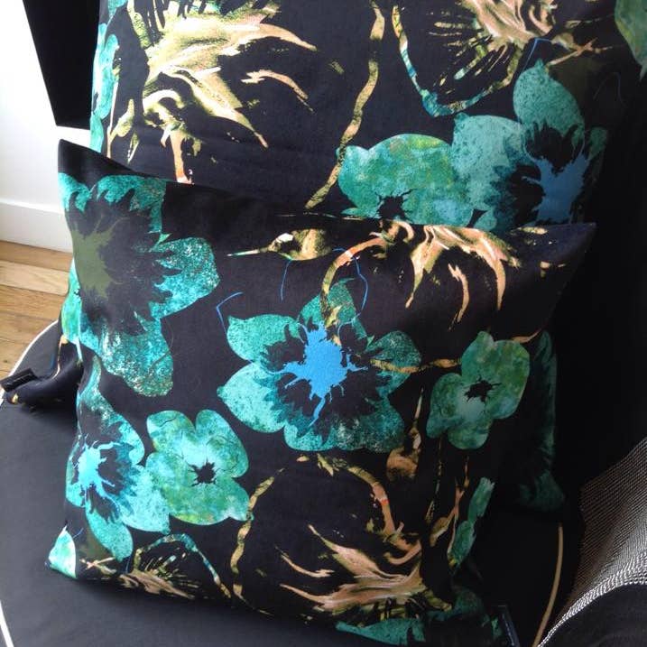 Kudde 60 x 60 cm C/ Stort Kuddfodral för wholesale av Mohanita Créations